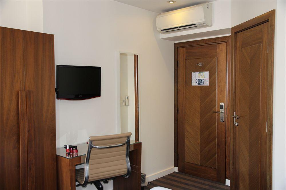 Art Hotel Batignolles Παρίσι Εξωτερικό φωτογραφία