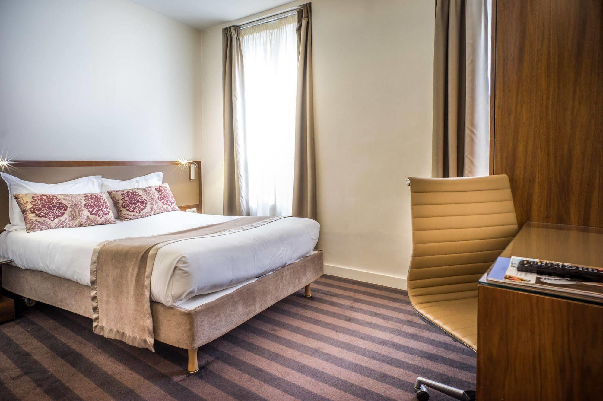 Art Hotel Batignolles Παρίσι Εξωτερικό φωτογραφία